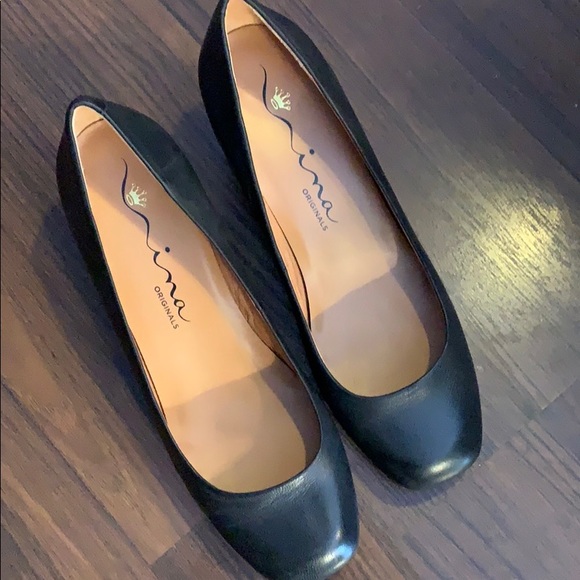 Soft black leather elegant shoe mother of Pearl - Picture 7 of 7